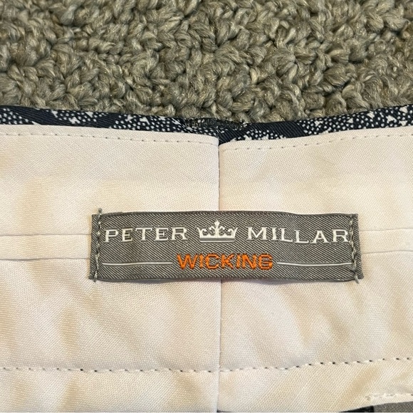 Peter Millar Shorts Womens 10 Blue Bermuda Wicking Golf Stretch 9” Inseam - Picture 3 of 10